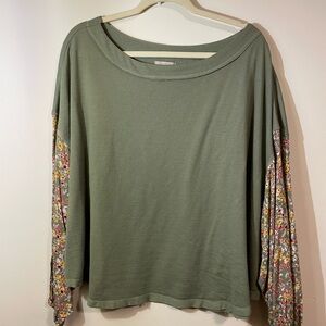 Wonderly‎ Curve Women’s 1X Sage Green top w/floral long sleeves crop soft shirt